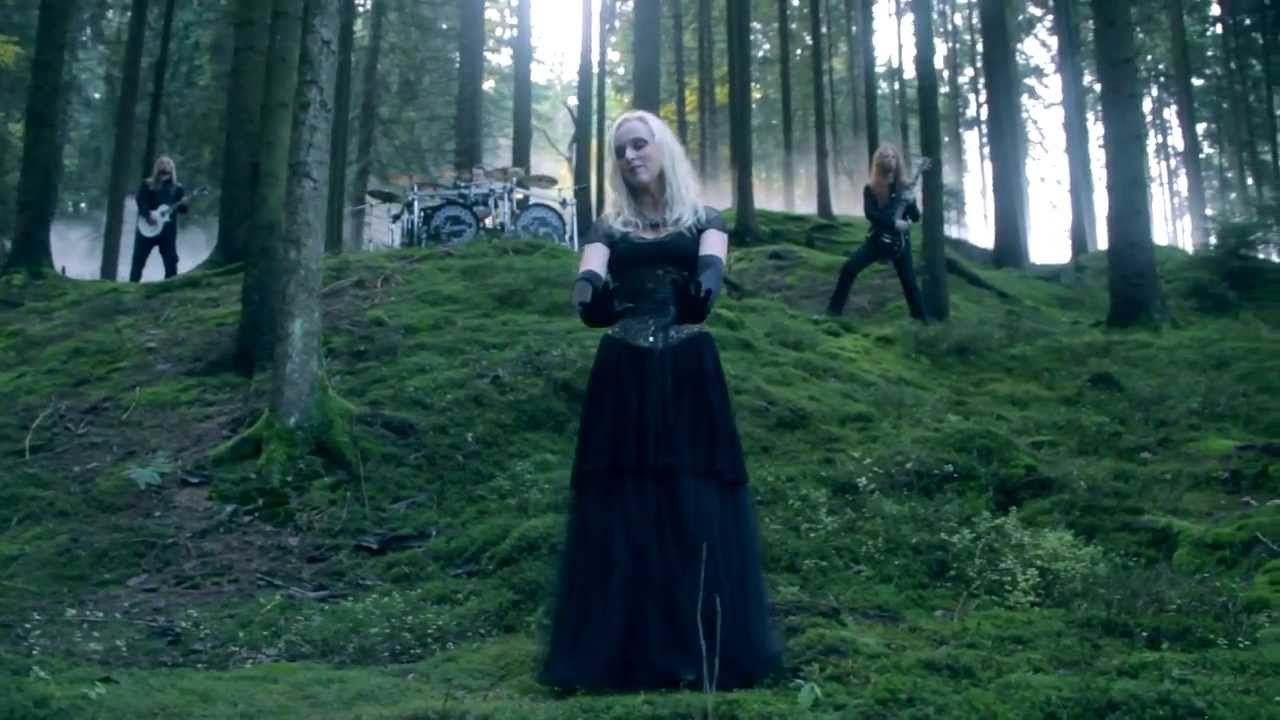 LEAVES' EYES - Hell To The Heavens | Napalm Records