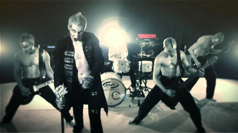 STAHLMANN – Hass Mich..Lieb Mich (2010) // Official Music Video // AFM Records