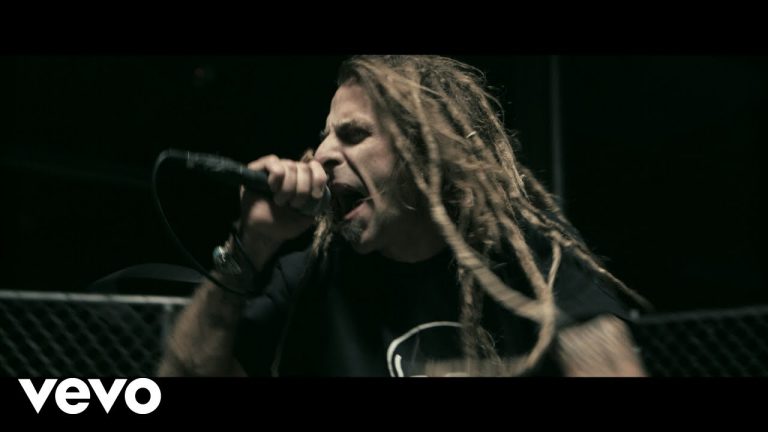 Lamb of God – Gears (Official Music Video)