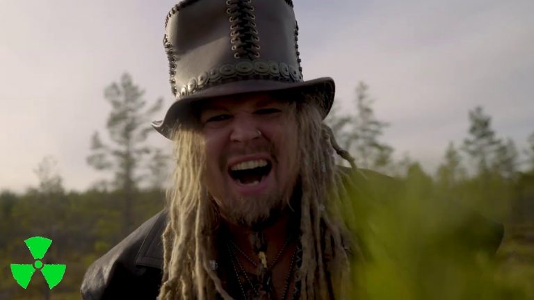 KORPIKLAANI – Leväluhta (OFFICIAL MUSIC VIDEO)