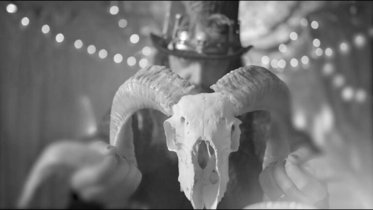 MACHINE HEAD – My Hands Are Empty (OFFICIAL MUSIC VIDEO)