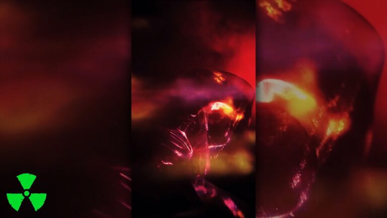 MØL – Serf (OFFICIAL MUSIC VIDEO)