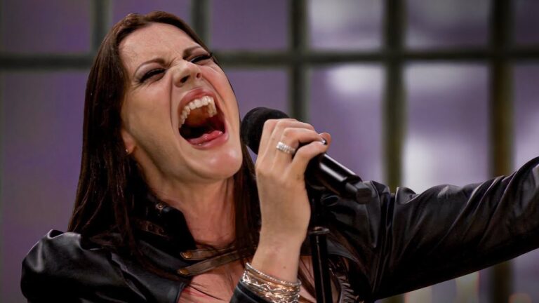 Nightwish – Noise (Live at the Islanders Arms)