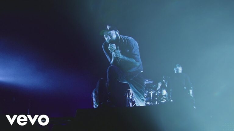 In Flames – Paralyzed (Videoclip)